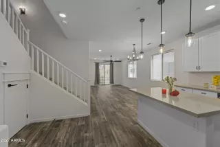 Photo #1: 6414080 Listing 