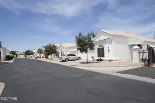 Photo #2: 6414166 Listing 