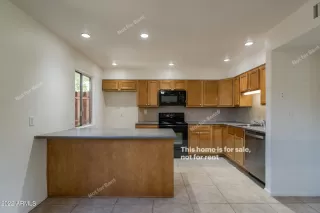 Photo #5: 6414190 Listing 