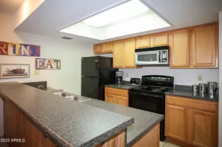 Photo #3: 6414360 Listing 