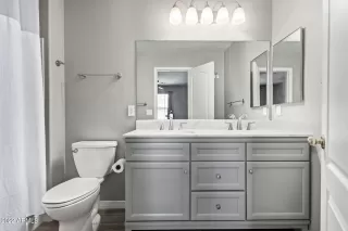 Photo #3: 6414581 Listing