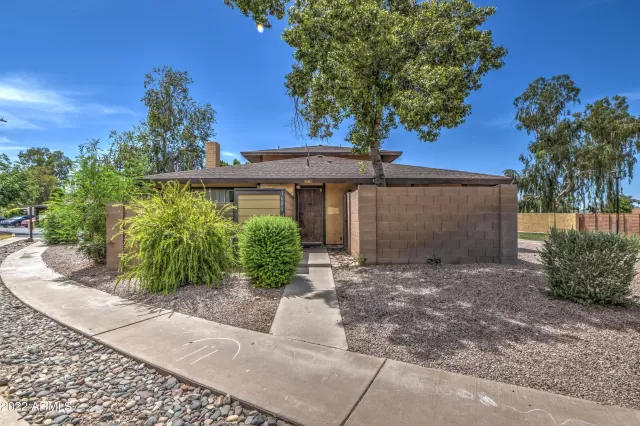 MLS: 6414722 Condo For Sale