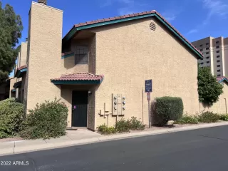 Photo #2: 6414747 Listing 