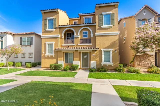 MLS: 6415026 Condo For Sale