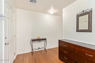 Photo #3: 6415026 Listing