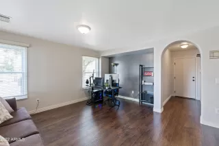 Photo #3: 6415121 Listing 