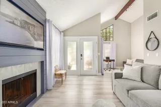 Photo #4: 6415281 Listing