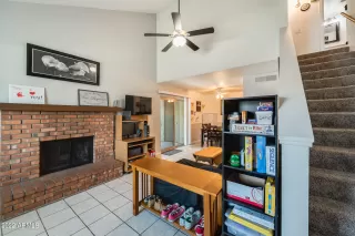 Photo #4: 6415305 Listing