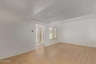 Photo #3: 6415373 Listing