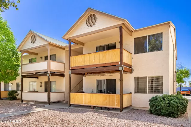 MLS: 6415470 Condo For Sale