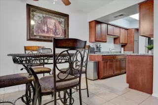 Photo #5: 6415494 Listing