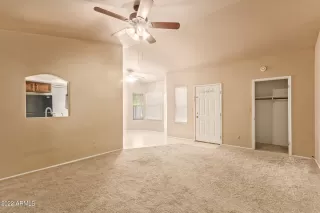 Photo #6: 6415587 Listing 