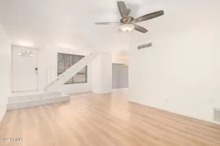 Photo #2: 6415836 Listing