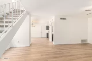 Photo #3: 6415836 Listing