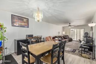 Photo #5: 6415838 Listing 