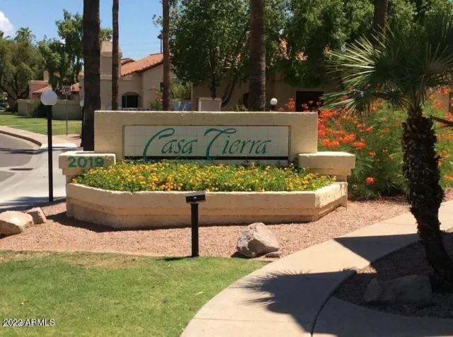 MLS: 6415994 Condo For Sale
