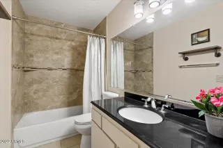 Photo #5: 6416080 Listing 