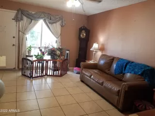 Photo #3: 6416691 Listing