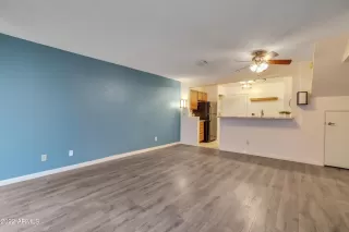 Photo #3: 6416706 Listing