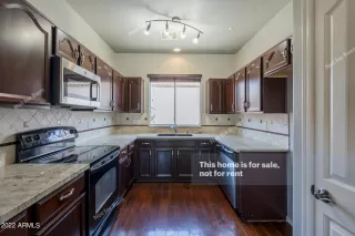 Photo #3: 6416811 Listing