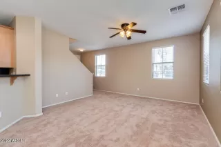 Photo #5: 6417008 Listing