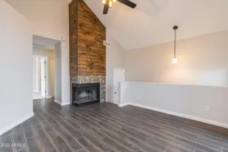 Photo #2: 6417184 Listing