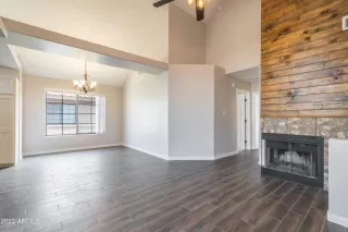 Photo #4: 6417184 Listing