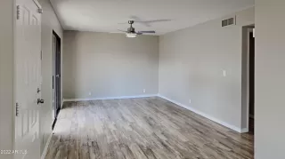 Photo #3: 6417287 Listing 