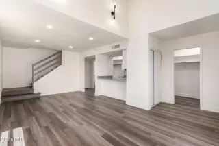 Photo #3: 6417400 Listing 