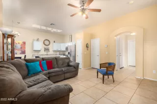 Photo #2: 6417545 Listing 