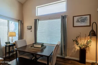 Photo #5: 6417696 Listing