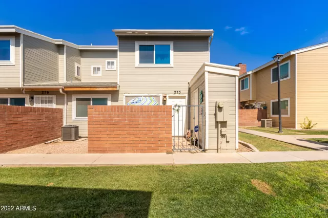 MLS: 6417827 Condo For Sale