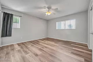 Photo #5: 6417843 Listing