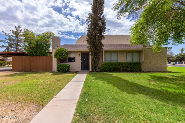 MLS: 6417950 Condo For Sale