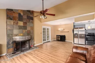 Photo #3: 6417950 Listing 