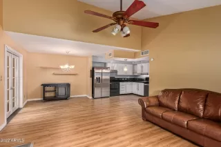 Photo #4: 6417950 Listing 