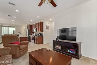 Photo #5: 6417959 Listing 