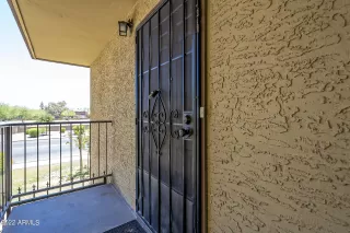 Photo #2: 6418073 Listing 