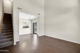 Photo #2: 6418125 Listing