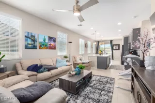 Photo #6: 6418126 Listing 