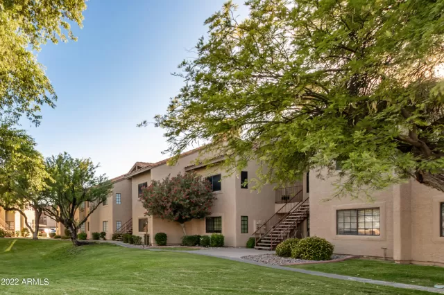 MLS: 6418134 Condo For Sale