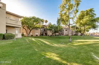 Photo #5: 6418134 Listing 