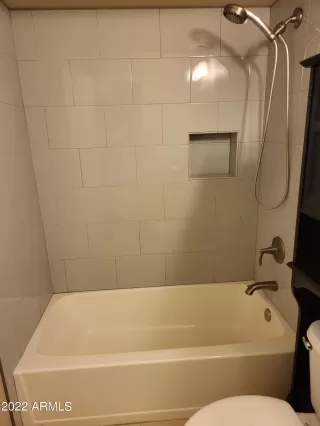 Photo #4: 6418304 Listing 