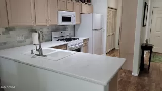 Photo #4: 6418366 Listing 