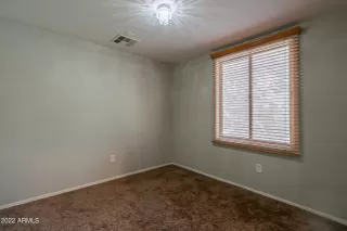 Photo #6: 6418433 Listing