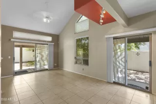 Photo #2: 6418458 Listing