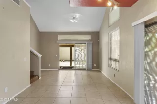 Photo #3: 6418458 Listing