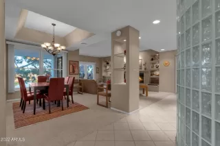 Photo #6: 6418768 Listing