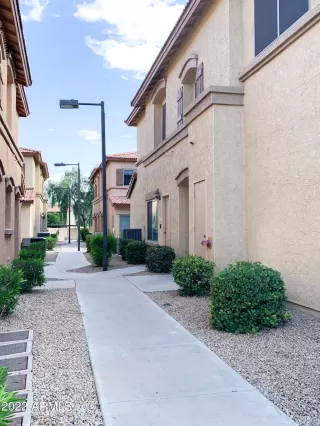 Photo #1: 6418781 Listing 