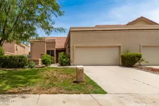 More Details about MLS # 6419018 : 5728 W EL LAGO STREET